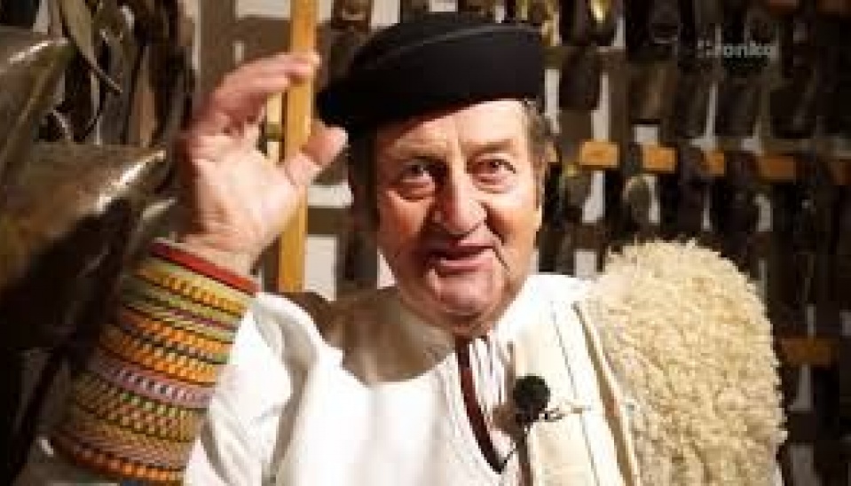 Obr. 6 p. Mikuláš Gigac v kroji