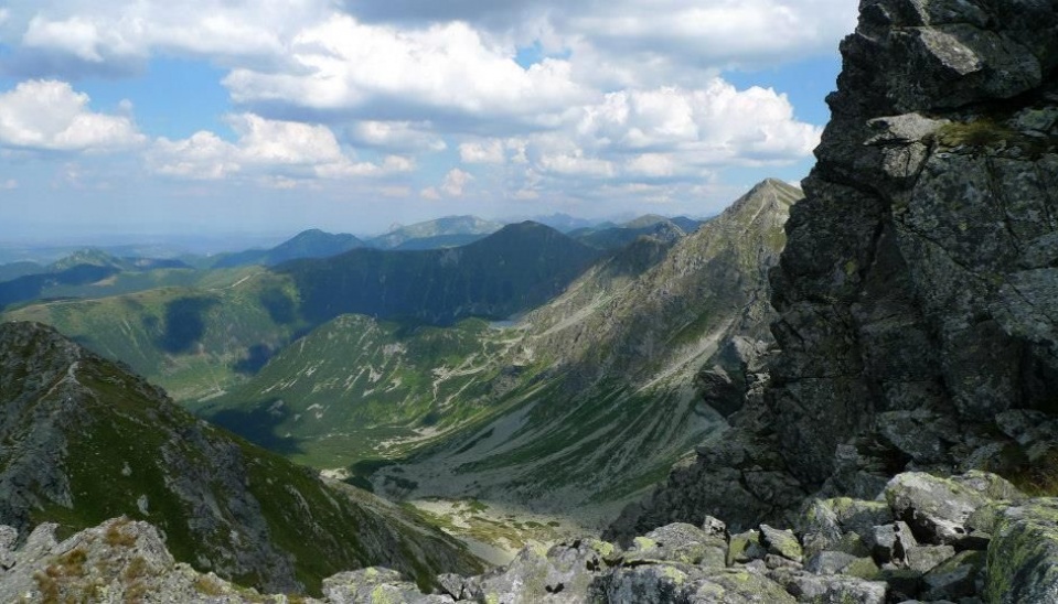 Výhľad z hrebeňa Roháčov, foto: Veronika Kotradyová