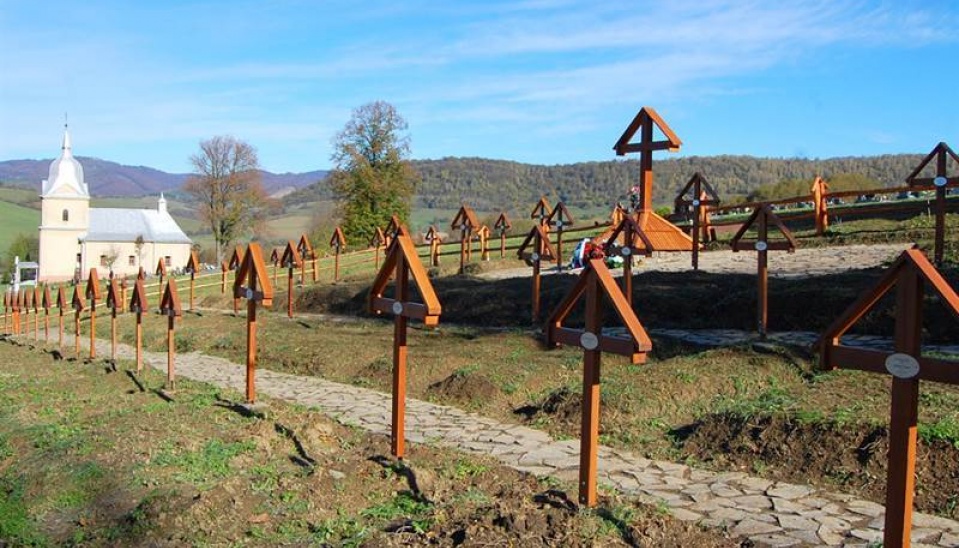 Vojnový cintorín v Hostoviciach