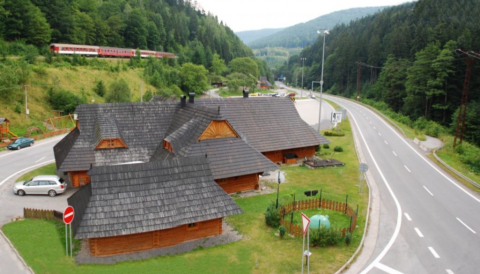 Koliba u sv. Krištofa - v tesnom kontakte z cestou E77, foto: https://usvkristofa.sk/