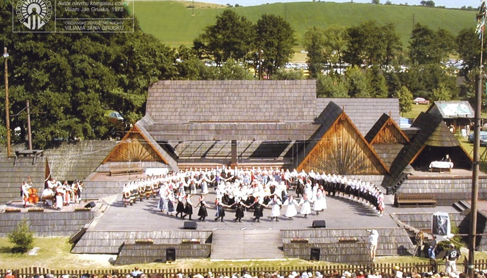 Amfiteáter Detva, foto: https://viliamjangruska.sk/