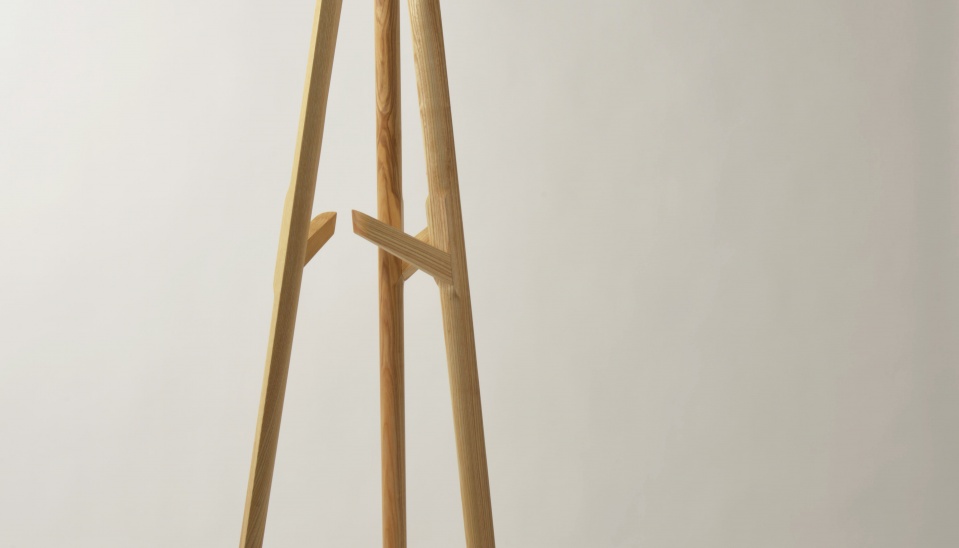 Pohľad na celý vešiak